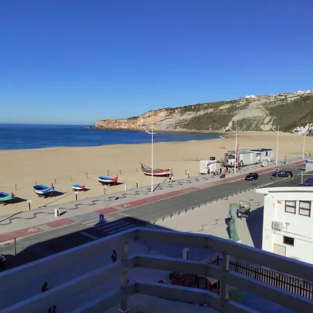 Beachfront Apartment Nazare Exterior photo