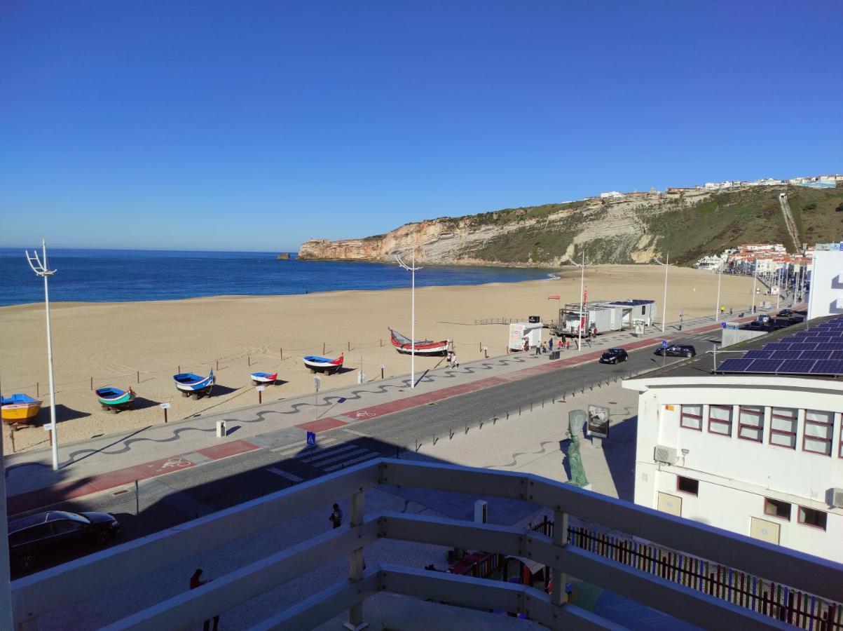 Beachfront Appartement Nazaré